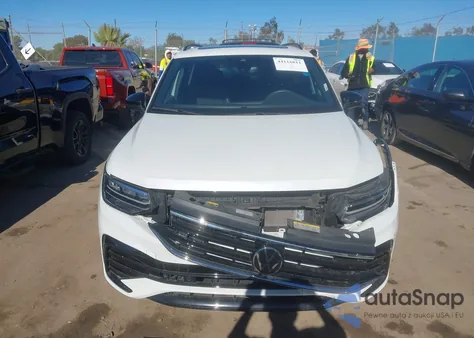 2024 Volkswagen Tiguan 2.0T Se R-Line Black z USA, uszkodzony, nr VIN 3VVCB7AX1RM138654